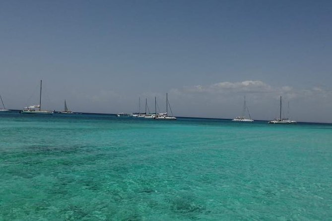 Parasailing Adventure In Punta Cana - 10 Minutes in the Sky Over Bávaro Beach