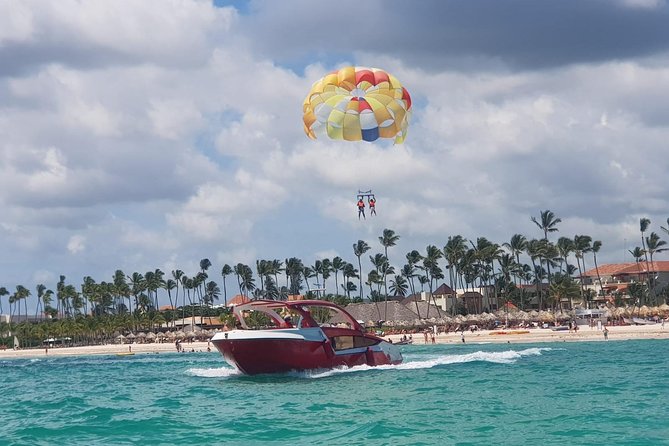 Parasailing Adventure in Punta Cana with Pick Up - The driver makes a difference, especially in Punta Cana