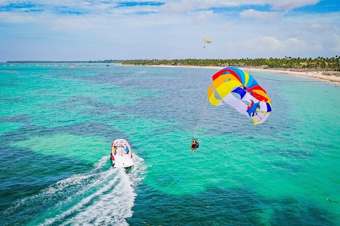 Parasailing in Bavaro - The Parasailing Ride: What You Really Get in the Sky