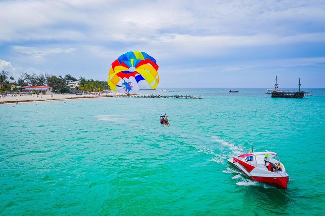 Parasailing Yacht Experience in Punta Cana - Above the coast: views, duration, and the photo question