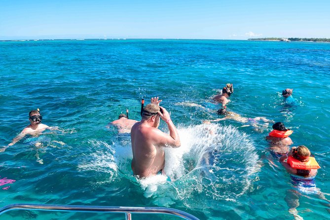 Party Boat in Punta Cana - Meeting at Bibijagua: getting on board without stress