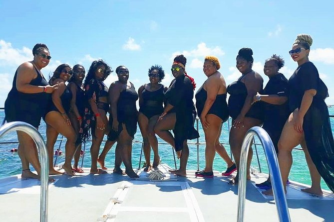 Private Adult Only Hip Hop Party Boat with Live DJ - Snorkeling During the Cruise: Gear Included, Timing Matters