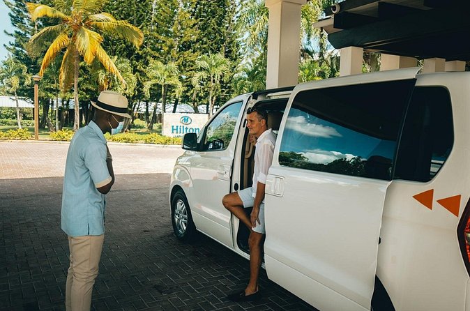 Private Airport Punta Cana to La Romana Bayahibe or Casa de Campo Resort Area - Price and value: $170 per group up to 2