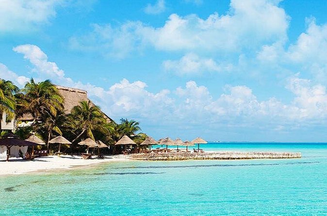 Private Departure Transfer from Uvero Alto to Punta Cana airport (PUJ) - Luggage Rules: The One Standard Suitcase Limit