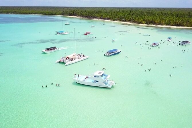 Private Exclusive Saona Island Tours - Lunch That Actually Helps, Traditional Dominican Buffet