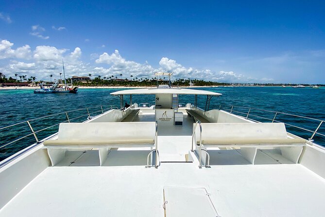 Private Family Boat at Punta Cana - What’s Included, What’s Not, and What You Should Bring