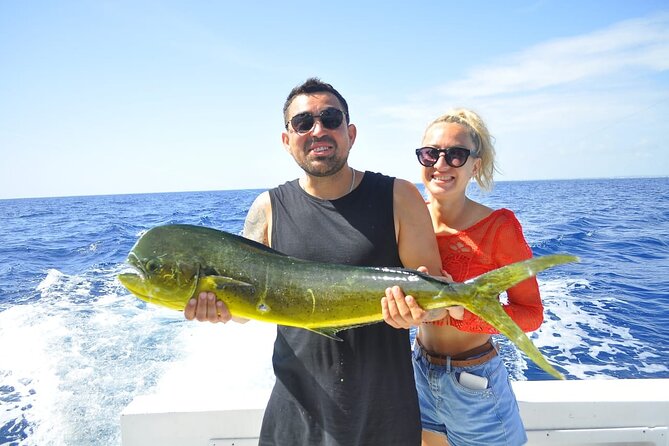 Private Fishing Charter Punta Cana (Orion) - Crew vibe: Louie, Manuel, Primo, Luis, and Emanuel
