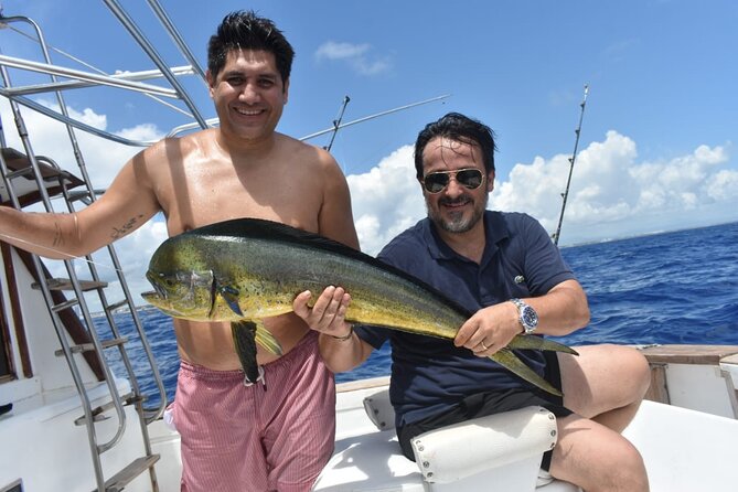 Private Fishing Charter Punta Cana (Orion) - Sea conditions, motion sickness, and the boat condition reality check