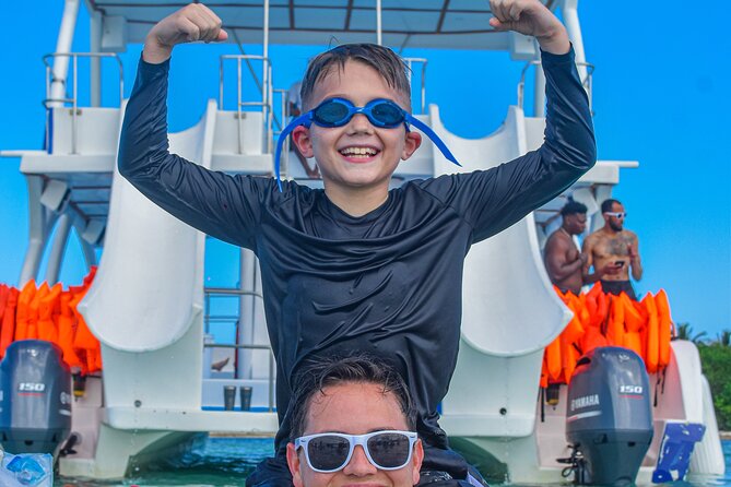 Private Luxury Double Slide Party Boat - Getting picked up: how the day starts (and why it matters)