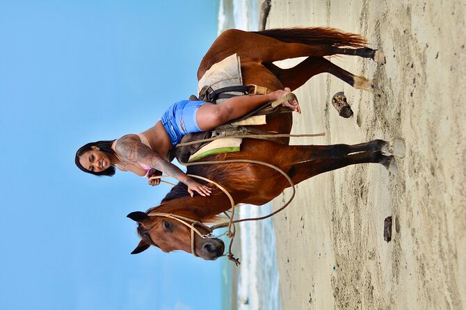Private Macao Beach horseback riding in punta cana and Bayahibe - Guides like Miguel and Sammy: how the instructions really help