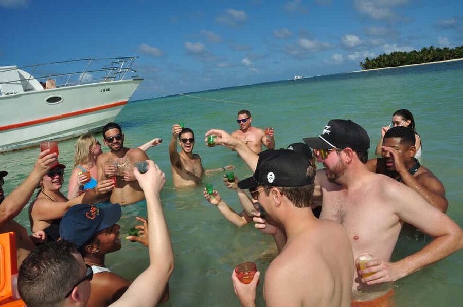 Private Party Boat Tour with Drinks and Snacks in Punta Cana - Who This Is Best For in Punta Cana