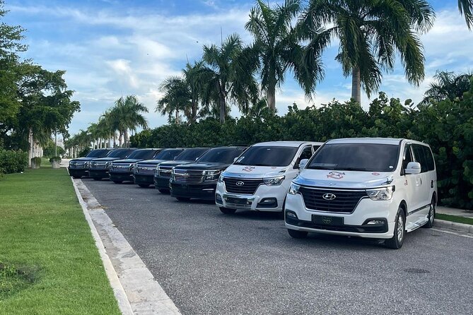 Private Punta Cana Airport Transfer from Hotels to Uvero Alto - Pickup and drop-off setup: start point in Uvero Alto