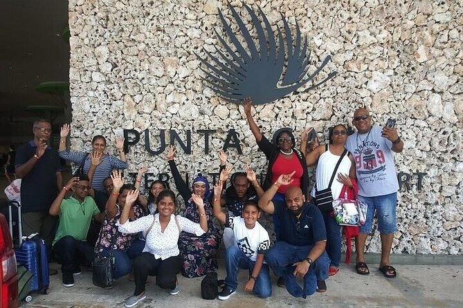 Private Punta Cana Airport Transfer from Hotels to Uvero Alto - Comfort and group size: Explorer, H1, or Hiace