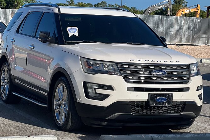 Private Punta Cana Airport Transfer to/from Hotels in Punta Cana - Staying in the Punta Cana and Bavaro Zone (Not Uvero Alto)