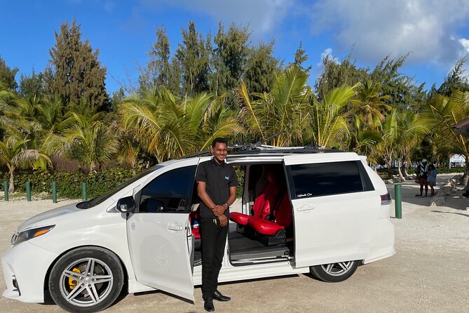 Private Round Trip Punta Cana Airport Hotel/Villa Transfer - How the Meet-Up Works (And Why the iPad Detail Matters)