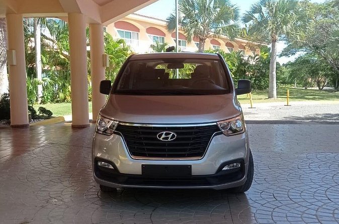 Private Roundtrip Transfer from Punta Cana Airport to Hotels - Tips for a smooth Punta Cana airport to hotel day