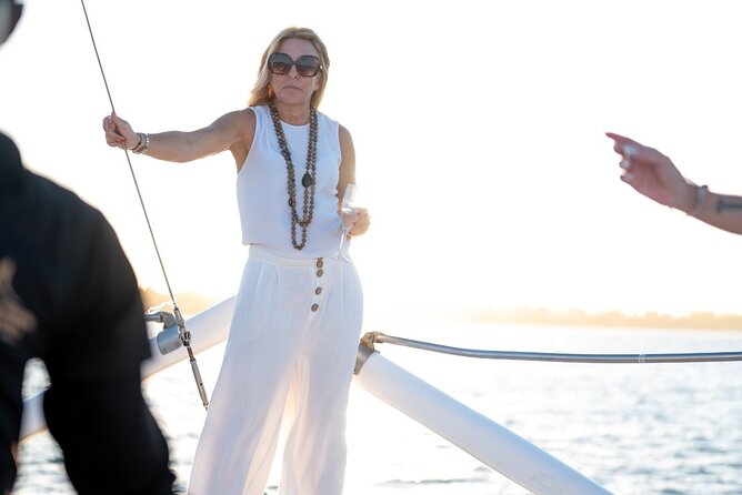 Private Sunset Cruise in Punta Cana - Extras that can catch you off guard: photos, premium drinks, towels, sunscreen