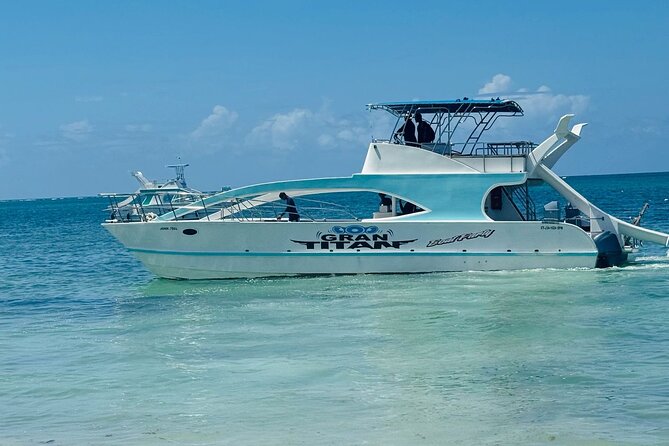 Private Tour in Boco Grande Punta Cana - Stop 4 in Bavaro: The Natural Pool Water Party