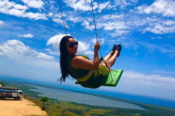 Private Tour Round Mountain Miches - The top moment: 360-degree views and choice time