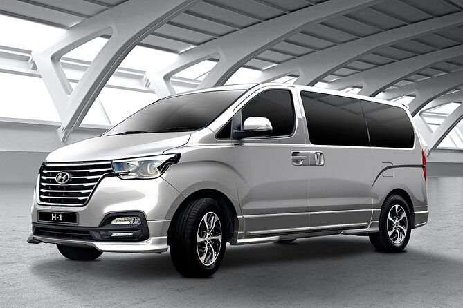 Private Transfer from Punta Cana Airport to Bavaro - Round-Trip Setup: Same Plan for Arrival and Departure