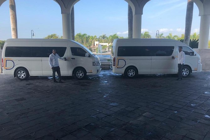 Private Transfer Punta Cana Airport and Hotel Melia Caribe - The 35-Minute Ride: What It Feels Like Once You’re Moving