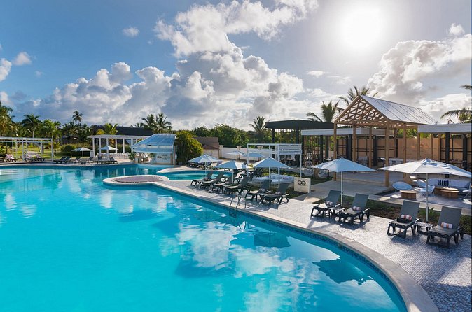 Private Transfer Punta Cana Airport to/from Catalonia Royal Bavaro - How the Mobile Ticket Fits Into the Process