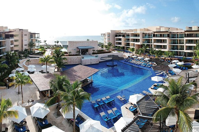 Private Transfer Punta Cana Airport to/from Hideaway by Royalton - Who This Transfer Fits Best