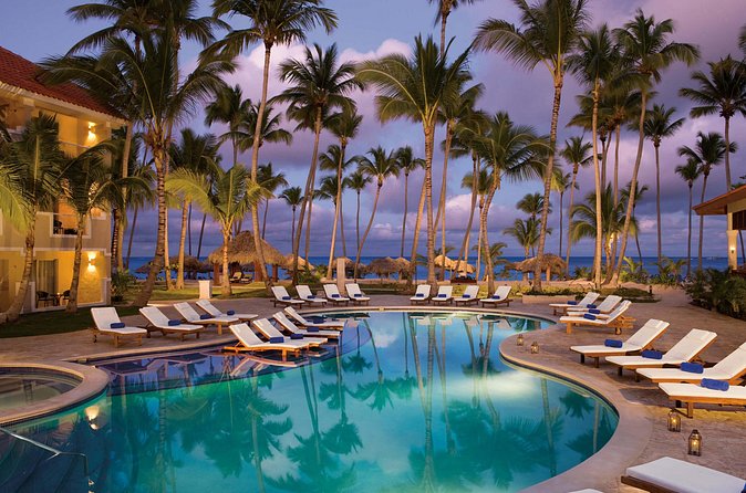 Private Transfer Punta Cana Airport to/from Jewel Palm Beach - Using a Mobile Ticket Without Paper Chaos