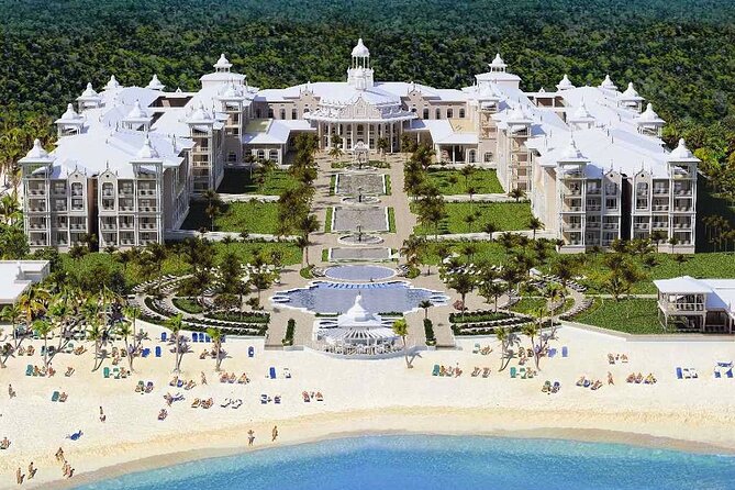 Private Transfer Punta Cana Airport to/from Riu Palace Macao - Quick highlights