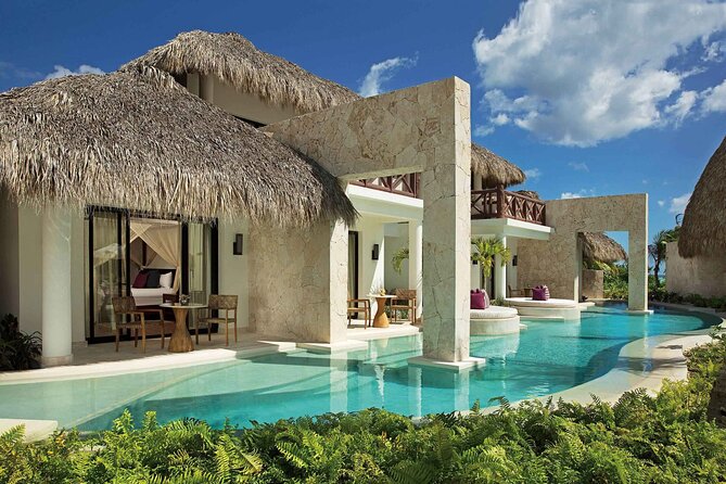 Private Transfer Punta Cana Airport to or from Secrets Cap Cana - A Private Punta Cana Airport Transfer to Secrets Cap Cana