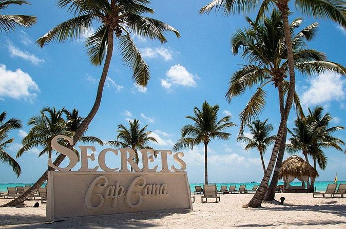 Private Transfer Punta Cana Airport to or from Secrets Cap Cana - What’s Included in the Ride (and What You Should Expect)