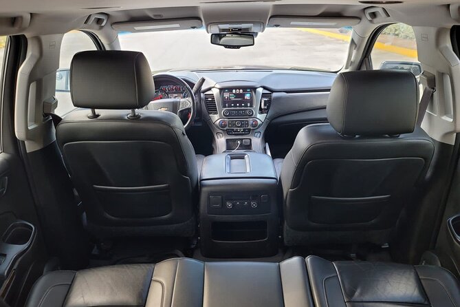 Private Transfer VIP Suburban Punta Cana Airport from/to Hotels - Departure day: lobby pickup that keeps your last hours calm