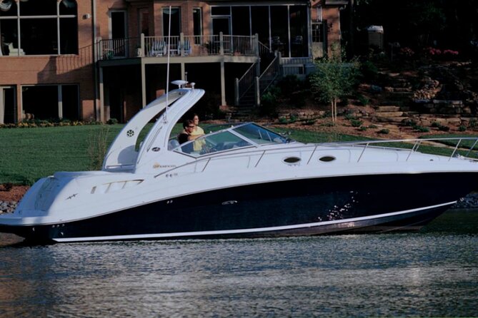 Private Yacht in Punta Cana, Unlimited Drinks and HipHop Music - Key highlights people love