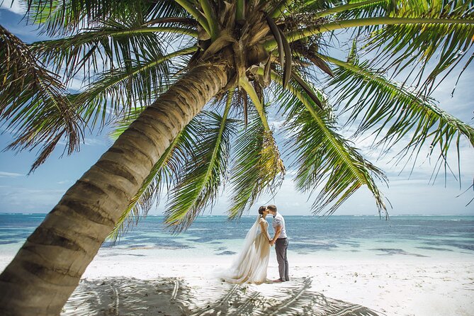 Professional photoshoot in Punta Cana and DR - Book now! - Tips to Get Photos That Look Like You Planned Them