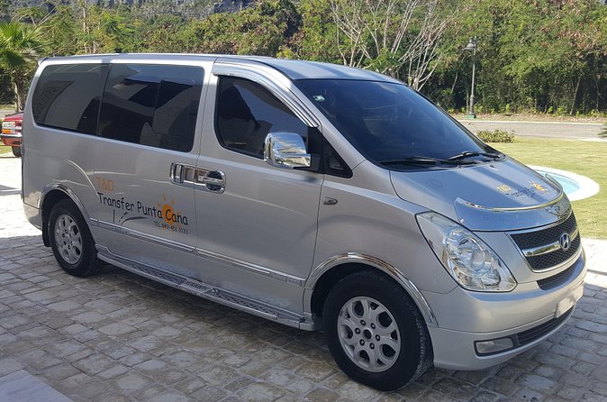 Punta Cana Airport (PUJ) To Cap Cana Hotels (One way) - Who this transfer is best for
