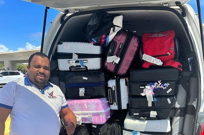 Punta Cana Airport to ALL IBEROSTAR RESORTS in PUNTA CANA R/T - The ride experience: English-speaking drivers and onboard comfort
