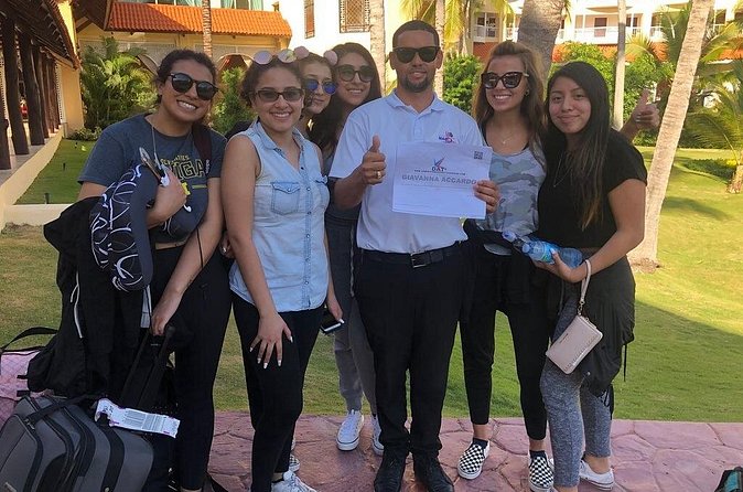 Punta Cana Airport to CLUB MED PUNTA CANA R/T - Return trip to the airport: the part that usually gets messy, handled simply