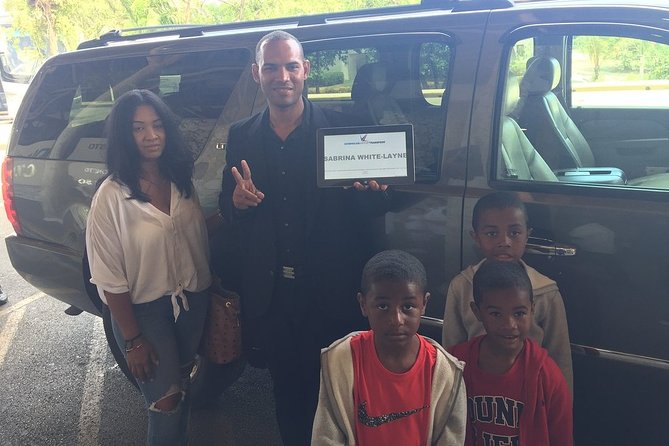 Punta Cana Airport to EXCELLENCE EL CARMEN (Uvero Alto) R/T - Drop-Off at Excellence El Carmen: Simple and Direct