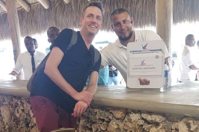 Punta Cana Airport to HYATT ZIVA & ZILARA RESORTS in CAP CANA R/T - From PUJ arrivals to Hyatt Ziva and Zilara in about 15 minutes