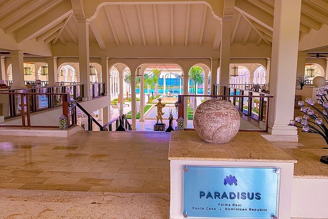 Punta Cana Airport to PARADISUS PALMA REAL in Punta Cana R/T - The Drive Itself: Comfort, Timing, and Why 35 Minutes Matters