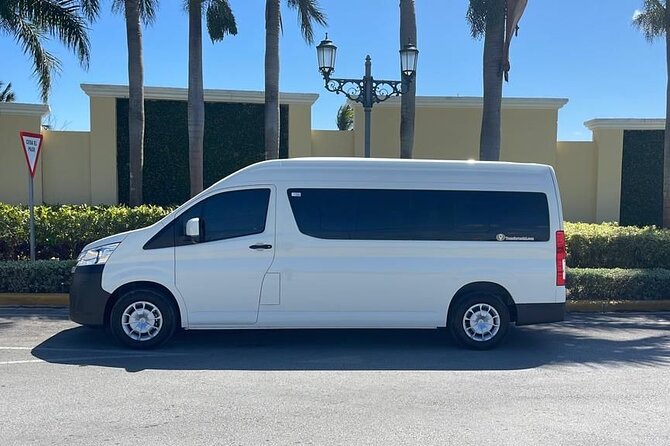 Punta Cana Airport to Punta Cana Hotels ( up to 25 km) - What to watch for: extra charges, delays, and comfort details