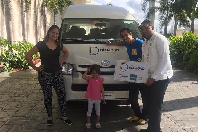 Punta Cana Airport to Uvero Alto Hotels - Finding your driver at PUJ: how this avoids the big hassle