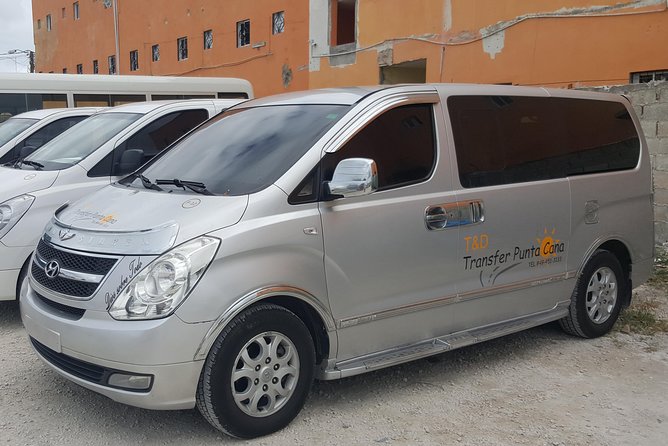Punta Cana Airport to Uvero Alto Hotels > One Way - Key highlights to know before you land