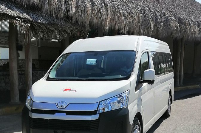 Punta Cana Airport To Uvero Alto Hotels (up to 50 km) - Who This Punta Cana Airport Transfer Fits Best