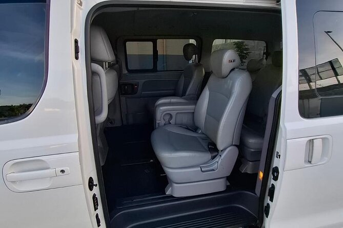Punta Cana Airport Transfer Bavaro Van - Key points at a glance