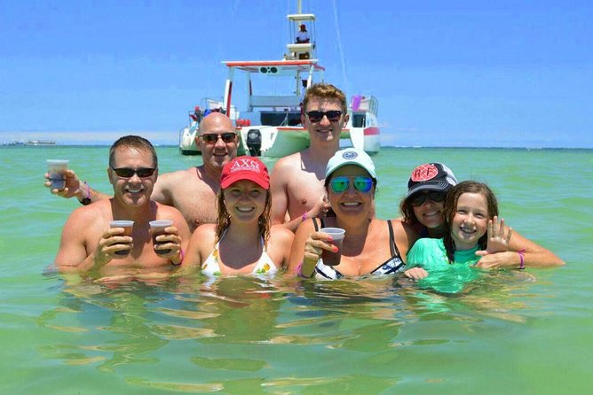 Punta Cana Booze Cruise with Snorkeling, Natural Pool & Open Bar - Snorkeling at the Bavaro reef: what to expect