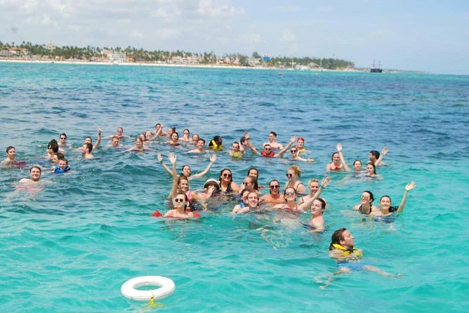 Punta Cana Booze Cruise with Snorkeling, Natural Pool & Open Bar - Open bar timing: drinks after snorkeling, floating bar after