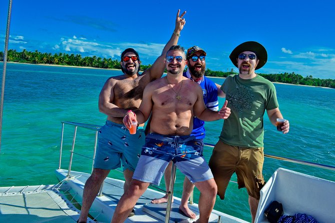 Punta Cana Booze Cruise with Snorkeling, Natural Pool & Open Bar - Hotel pickup to Bibijagua Beach, the easy start