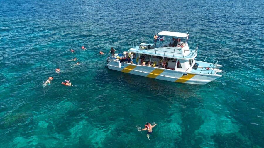 Punta Cana: Catalina Island Trip with Snorkeling - From Bávaro to La Romana: The Long Start That Sets the Tone