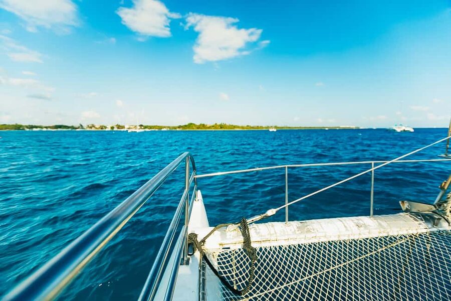 Punta Cana: Catamaran Boat to Saona Island with Buffet Lunch - The quick break at La Güira Cafe, and why it’s not just filler